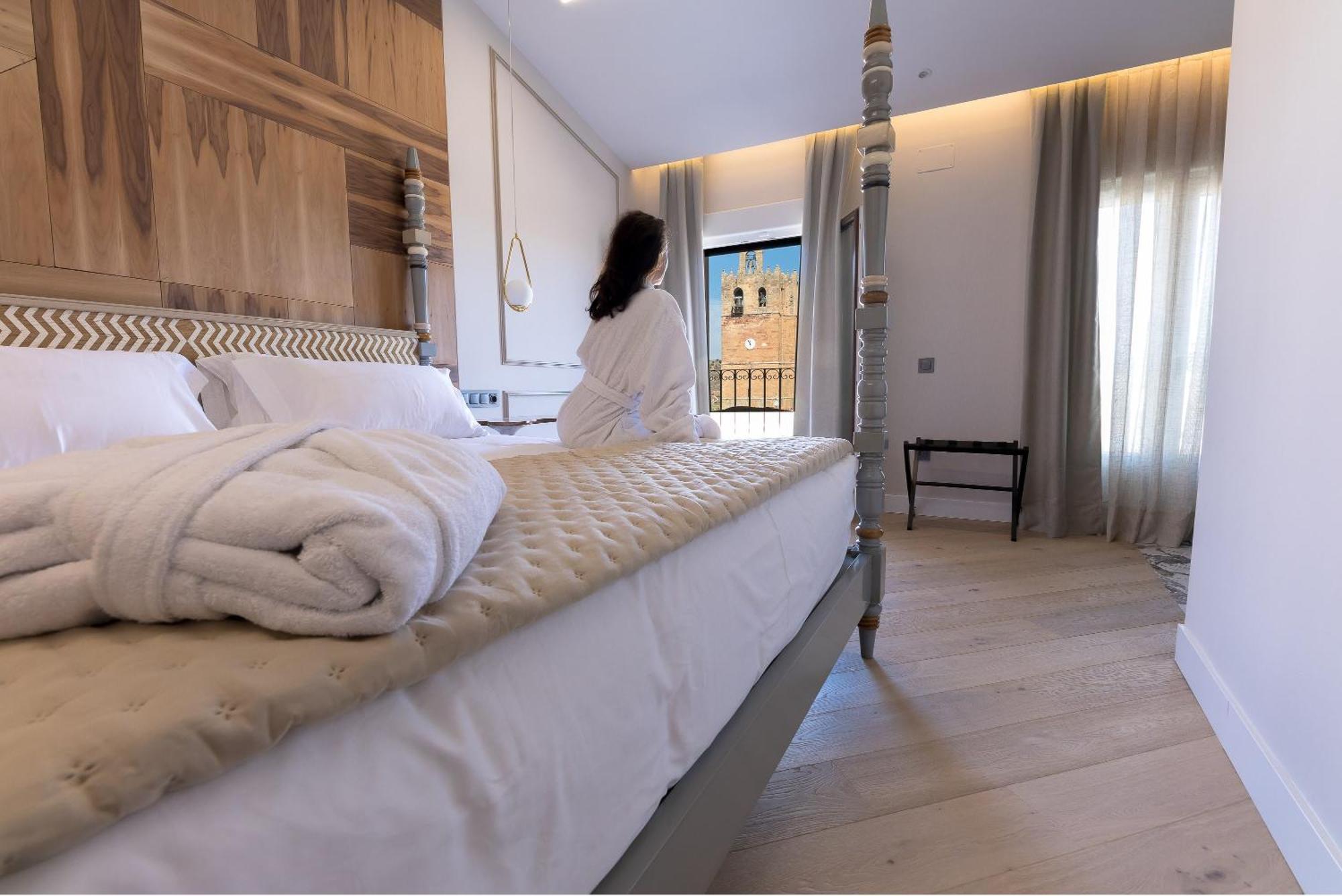 Infinitvm Hotel Siguenza Exterior photo